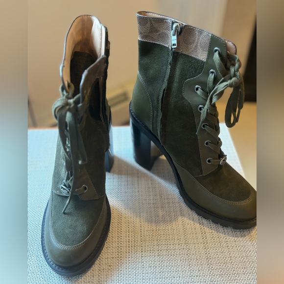 COACH Boots Size 9 - Picture 4 of 8